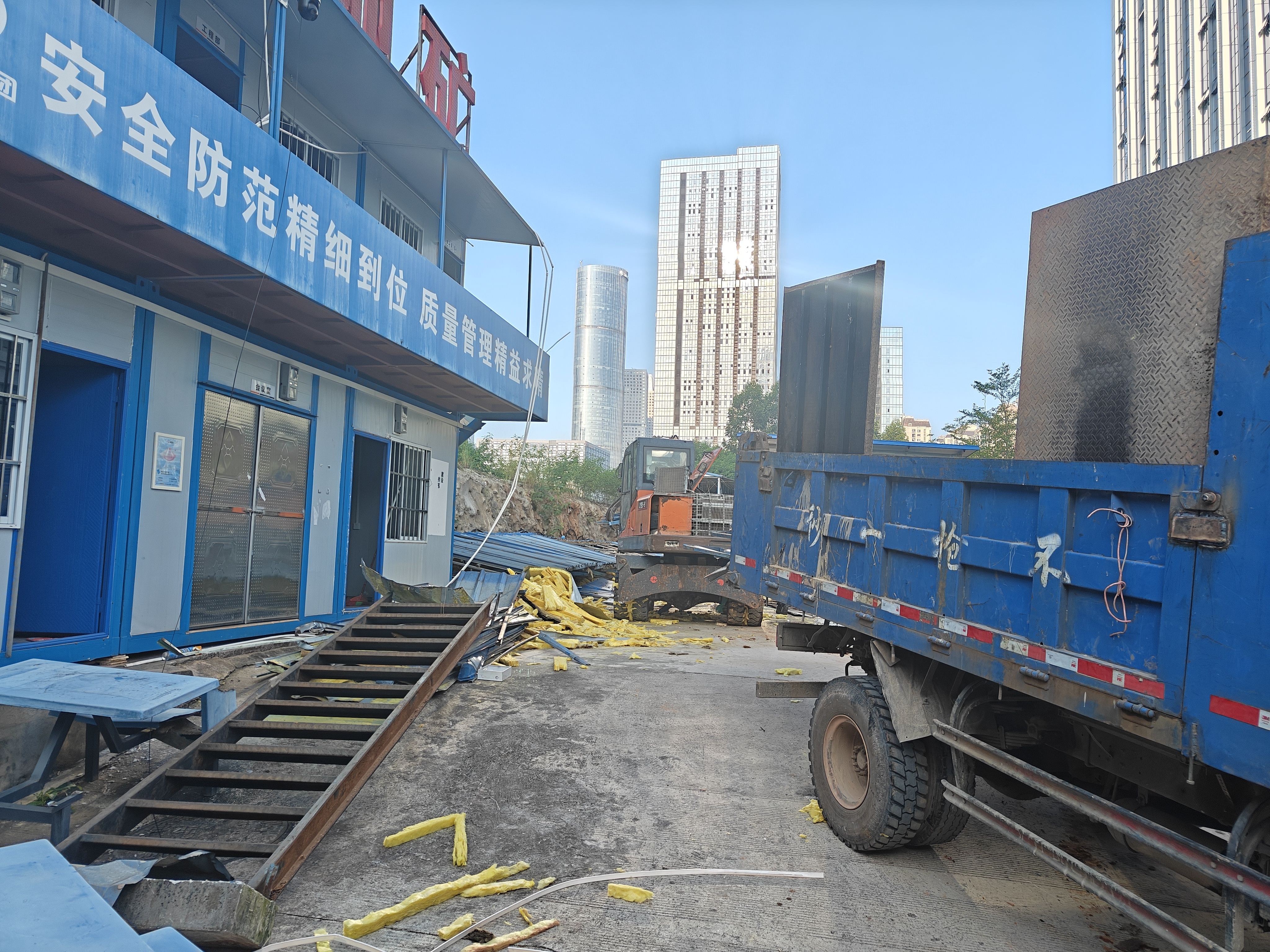 广西活动板房_虹翔再生资源回收中心评测_广西活动板房回收